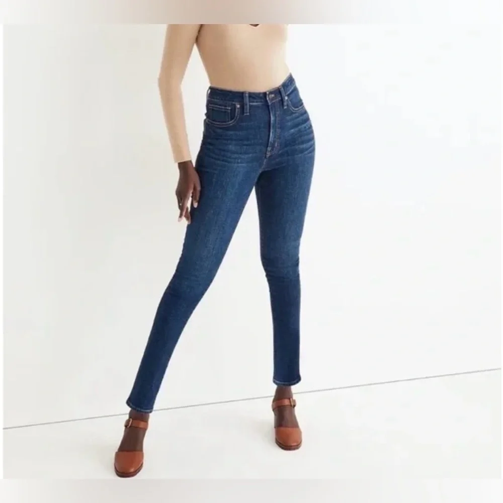 Madewell Curvy High Rise Blue Jeans Size 29 - Picture 1 of 8